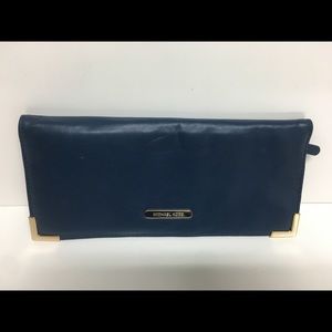 Michael Kors Ladies Clutch Wristlet Leather Wallet